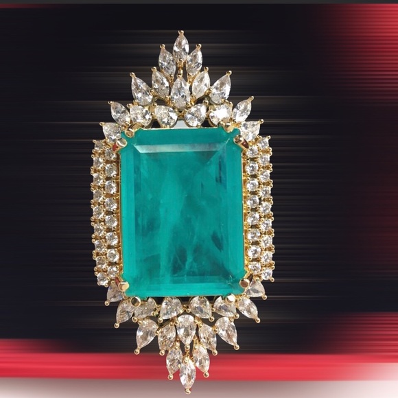 Luxury Oversized Simulated Colombian Emerald Ring Sz 7 - Picture 13 of 16